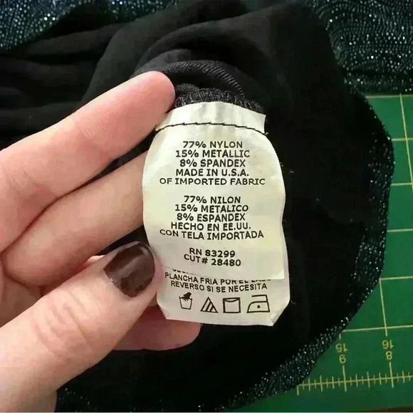 Vintage sparkle fitted top size small - Picture 6 of 13